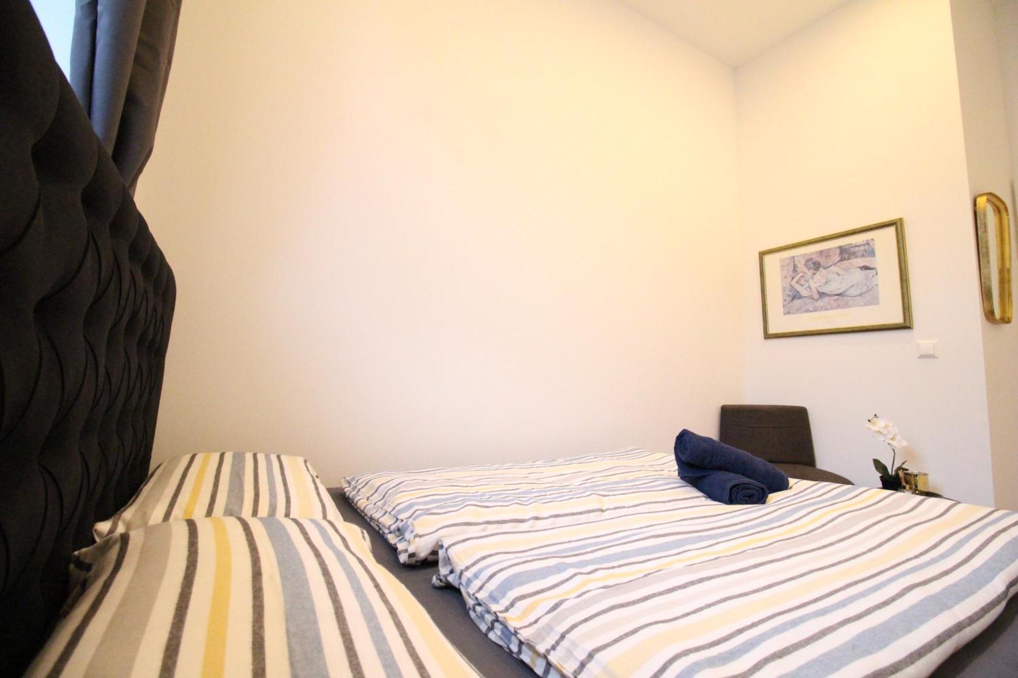 Disc Cozy Rooms In Liesing Wien Exteriör bild